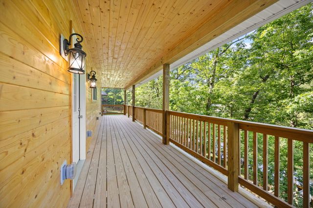 77 Grayson Lane, London, KY 40741