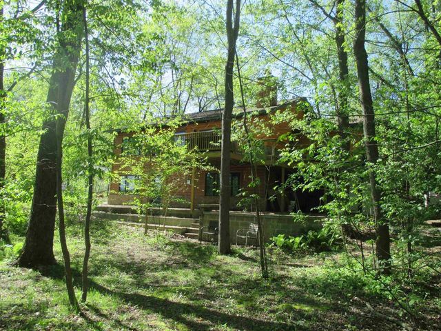 207 E Water Street, Montello, WI 53949
