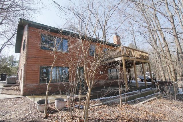 207 E Water Street, Montello, WI 53949