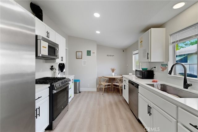 332 S Ramona, Hemet, CA 92543