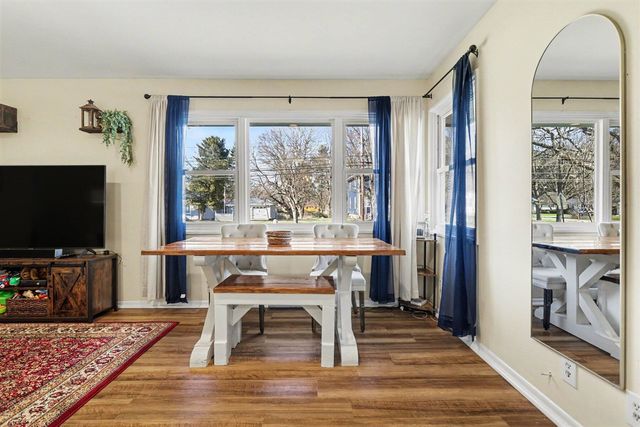 133 W Hughes Street, Marshall, MI 49068