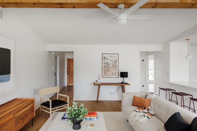 3105 Jeanette CT, Austin, TX 78745