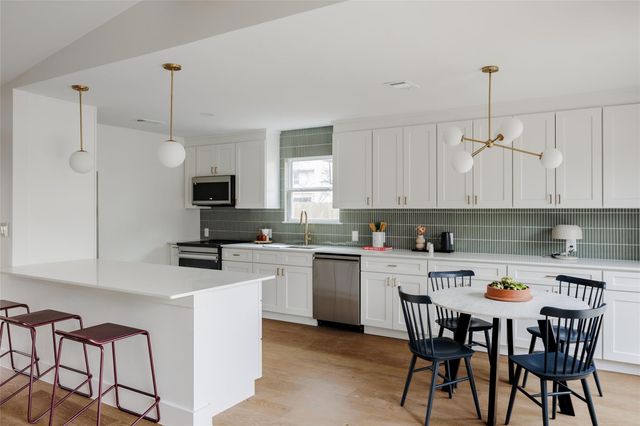 3105 Jeanette CT, Austin, TX 78745