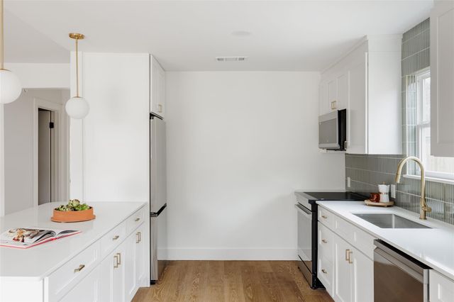 3105 Jeanette CT, Austin, TX 78745