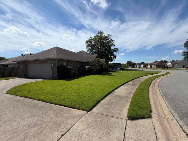 3304 Lacross Dr, Bryant, AR 72022