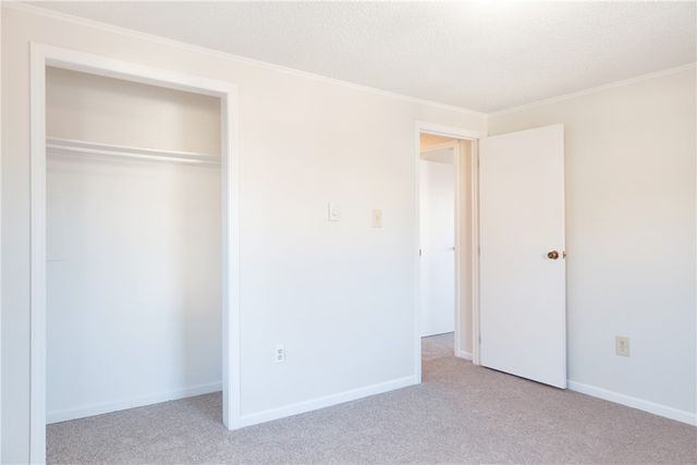 35 Corys Court, Portsmouth, RI 02871