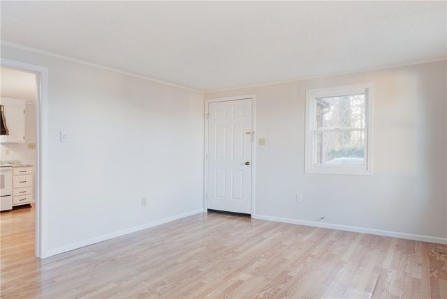 35 Corys Court, Portsmouth, RI 02871