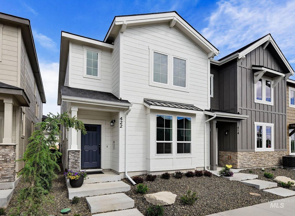 423 N Zimmerman Way, Meridian, ID 83642 photo 3