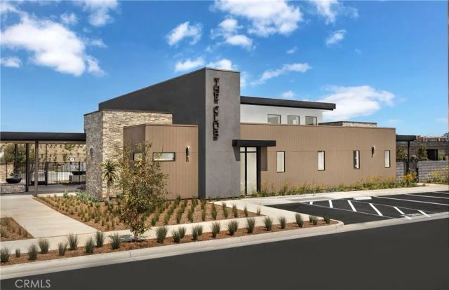 15880 Blue Copper Way, Fontana, CA 92336