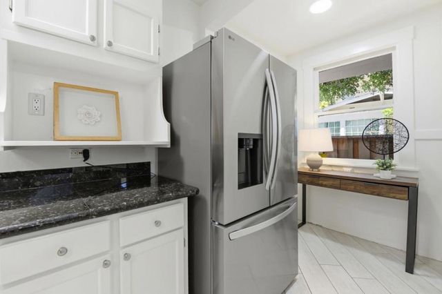235 Middlefield Road, Palo Alto, CA 94301