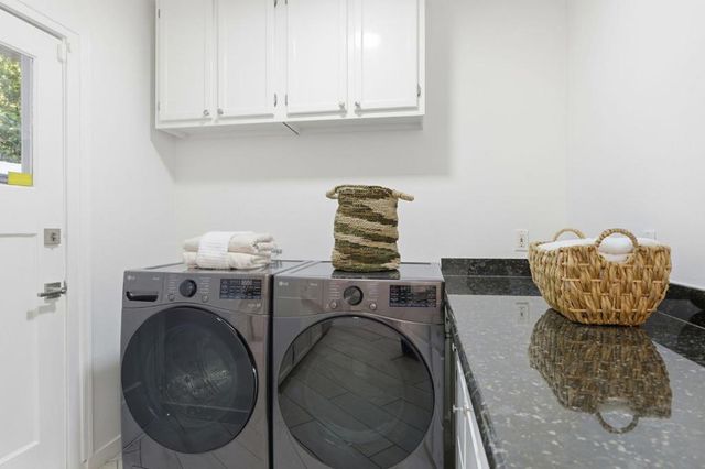 235 Middlefield Road, Palo Alto, CA 94301