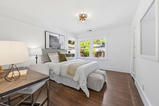 235 Middlefield Road, Palo Alto, CA 94301