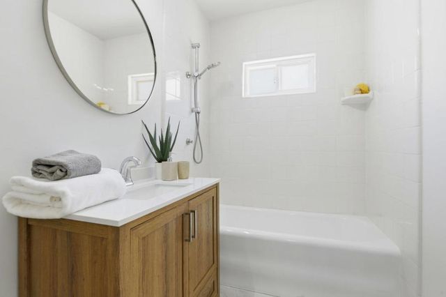 235 Middlefield Road, Palo Alto, CA 94301