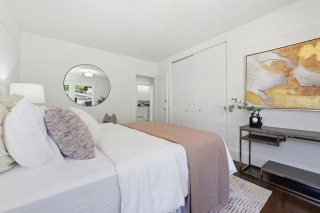 235 Middlefield Road, Palo Alto, CA 94301