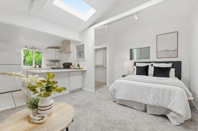 235 Middlefield Road, Palo Alto, CA 94301