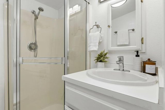 235 Middlefield Road, Palo Alto, CA 94301