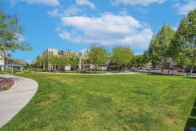 846 Cotati Terrace 7, Sunnyvale, CA 94085