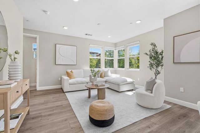 846 Cotati Terrace 7, Sunnyvale, CA 94085