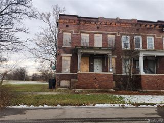 3095 17th Street, Detroit, MI 48216