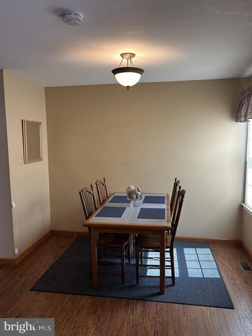 1523 RUSSETT DR, Warminster, PA 18974