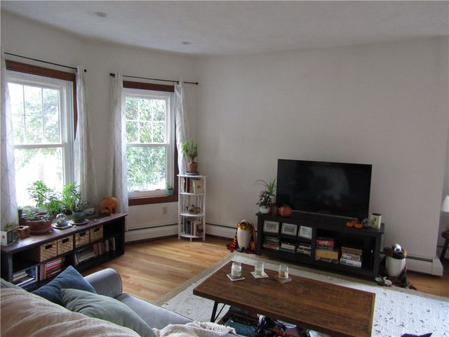 561 Hope Street 1, Providence, RI 02906