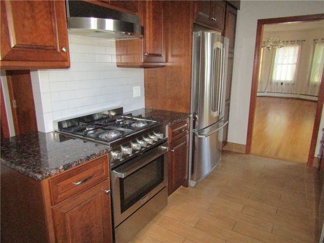 561 Hope Street 1, Providence, RI 02906