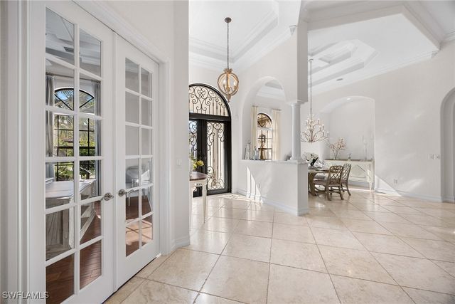 7788 Classics DR, Naples, FL 34113