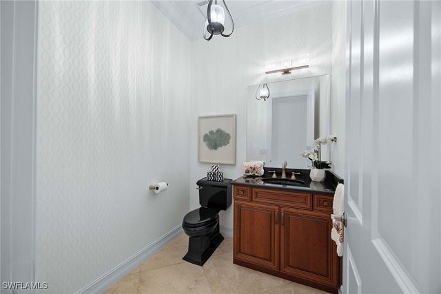 7788 Classics DR, Naples, FL 34113