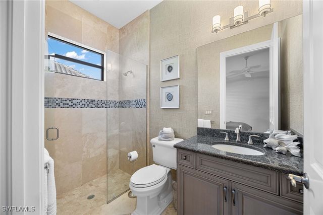 7788 Classics DR, Naples, FL 34113