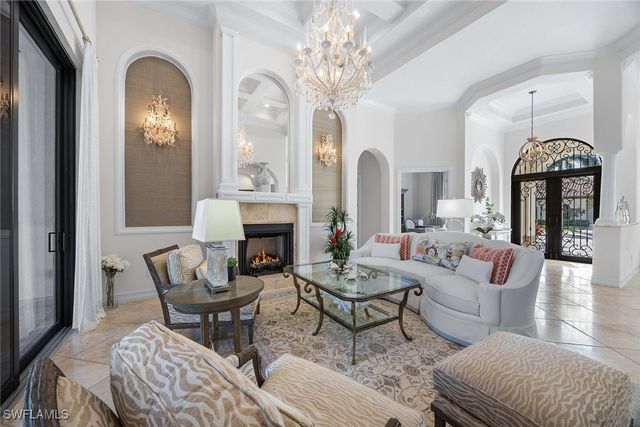 7788 Classics DR, Naples, FL 34113