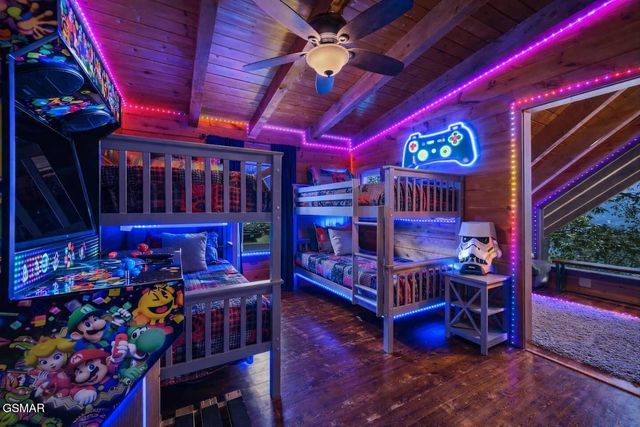 2491 Black Bear Ridge Way, Sevierville, TN 37862