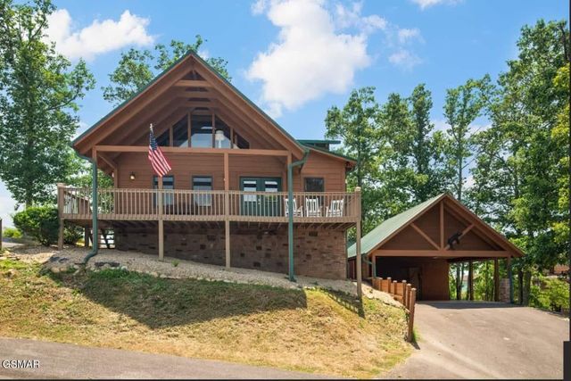 2491 Black Bear Ridge Way, Sevierville, TN 37862