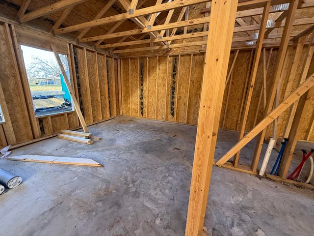 577 S Heatherwood Road, Shell Knob, MO 65747