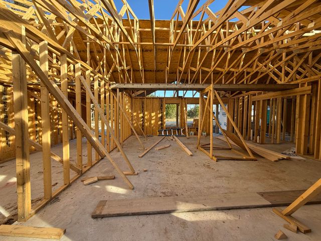 577 S Heatherwood Road, Shell Knob, MO 65747