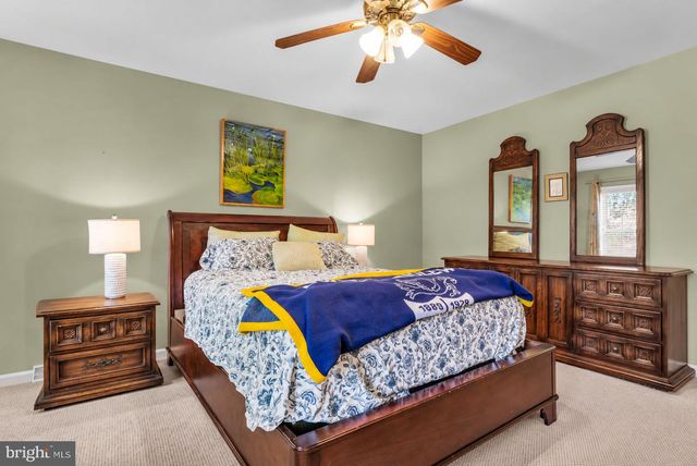 91 OAK RIDGE LN, Manahawkin, NJ 08050