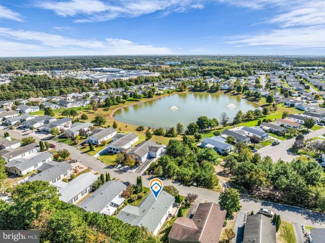 91 OAK RIDGE LN, Manahawkin, NJ 08050