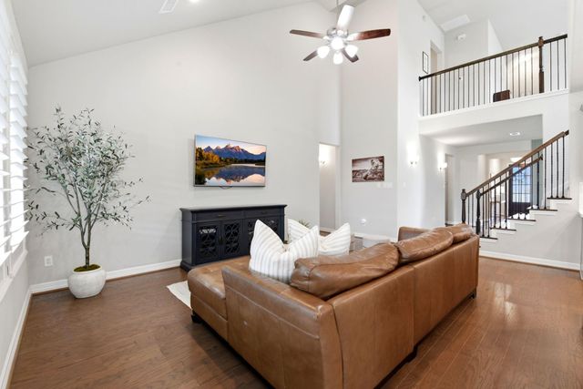 30910 Laurel Creek Lane, Conroe, TX 77385