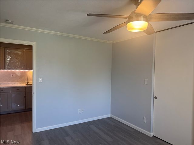 25735 Lorain Road 304, North Olmsted, OH 44070