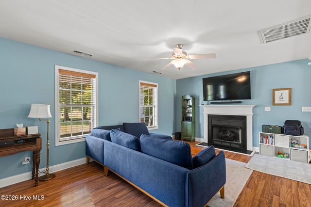 114 Norine Drive, Holly Ridge, NC 28445