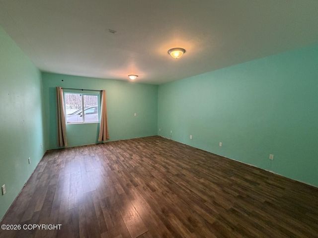 11923 W Ballyshannon Drive, Houston, AK 99694