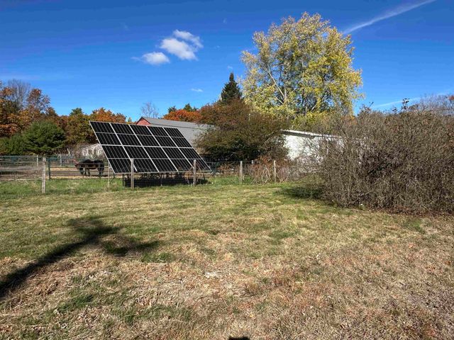 1 Lee Hook Road, Newmarket, NH 03857