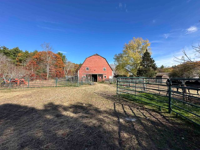 1 Lee Hook Road, Newmarket, NH 03857