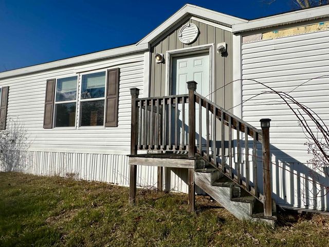 1 Lee Hook Road, Newmarket, NH 03857