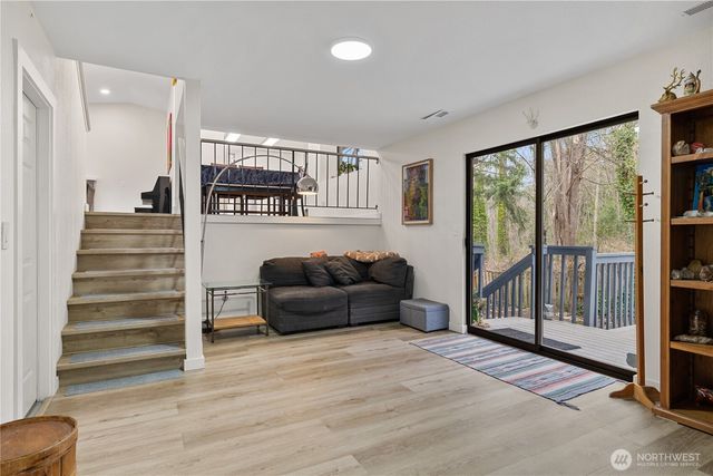 1112 S 23rd Street, Renton, WA 98055