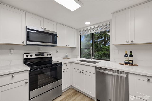 1112 S 23rd Street, Renton, WA 98055