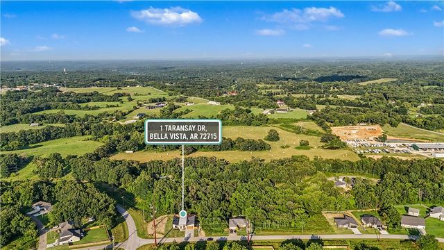 1 Taransay Drive, Bella Vista, AR 72715