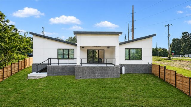1 Taransay Drive, Bella Vista, AR 72715