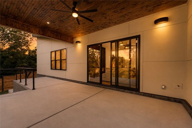 1 Taransay Drive, Bella Vista, AR 72715
