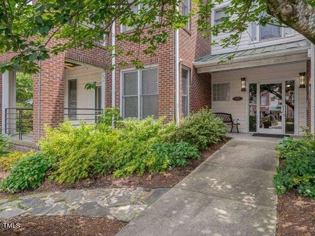 710 N Person Street 107, Raleigh, NC 27604