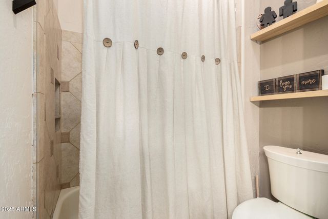 18811 W COLLEGE Drive, Litchfield Park, AZ 85340